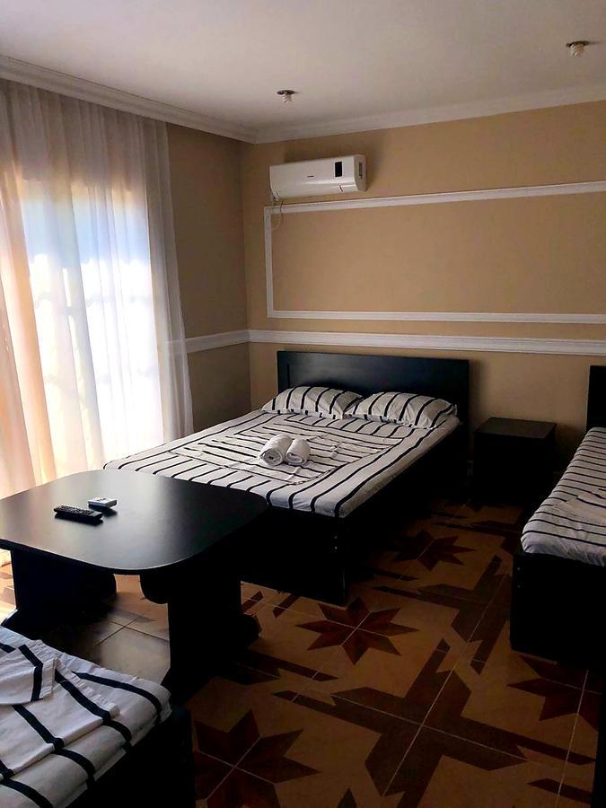 Live Inn อูเรคี ภายนอก รูปภาพ